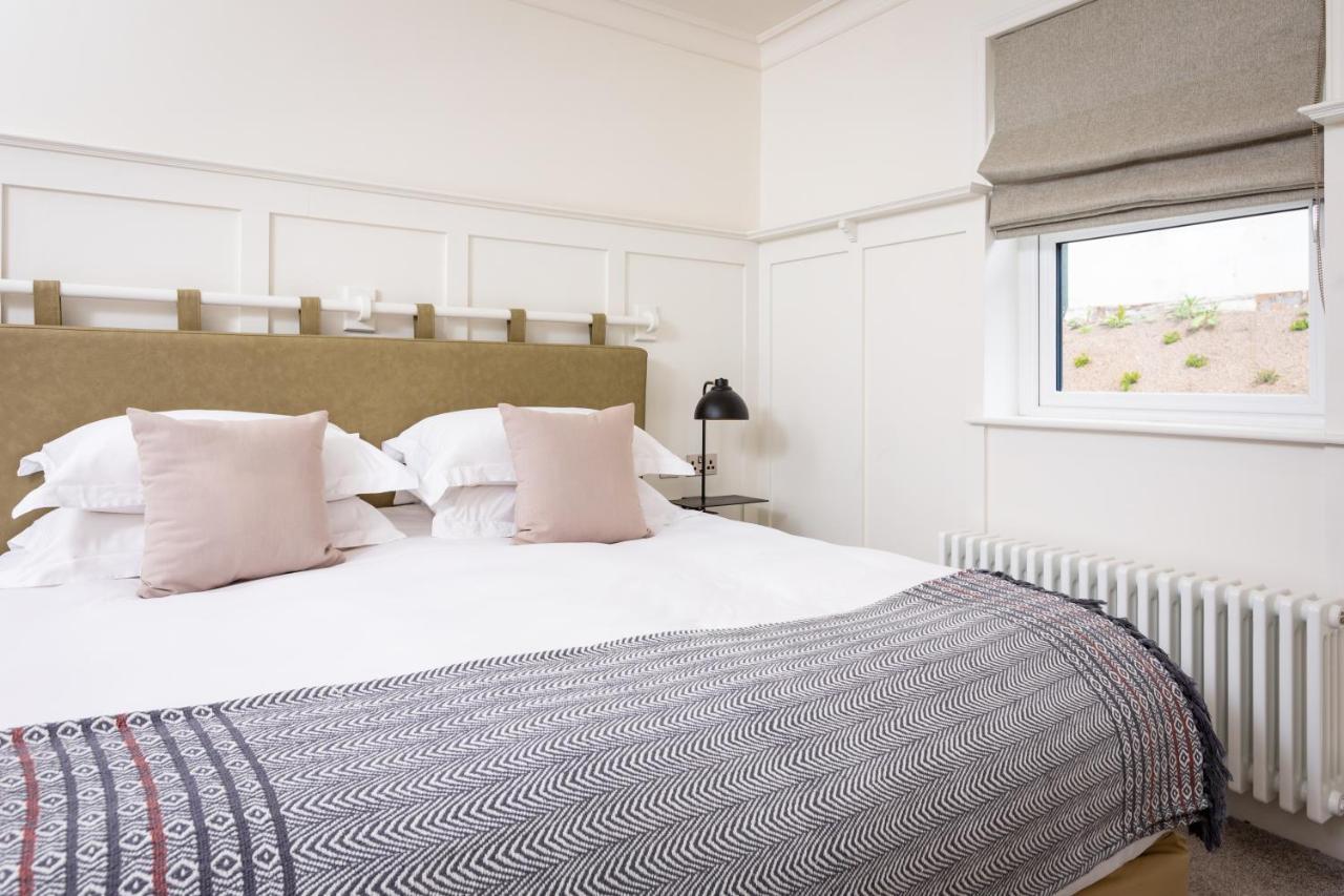 Galgorm Hotel Балимина Екстериор снимка
