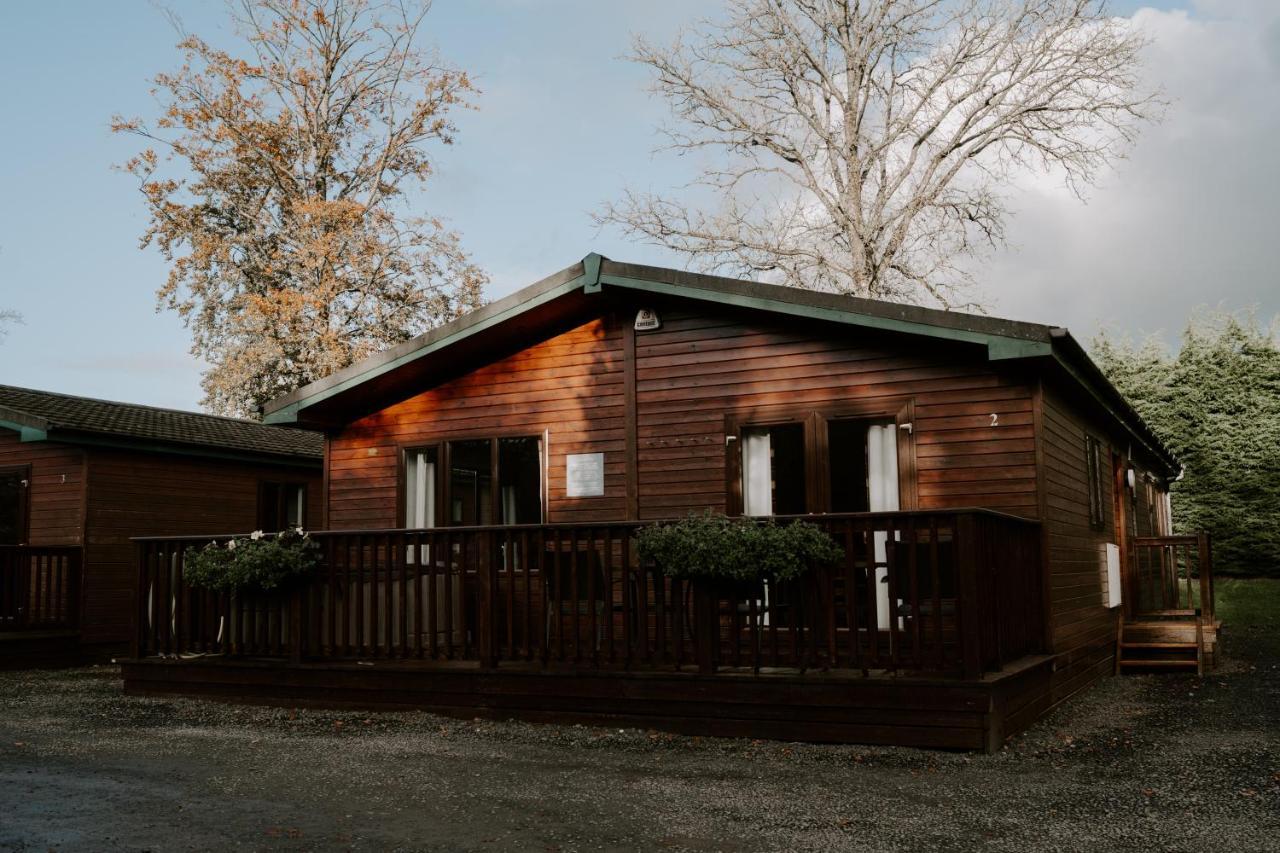 Galgorm Hotel Балимина Екстериор снимка