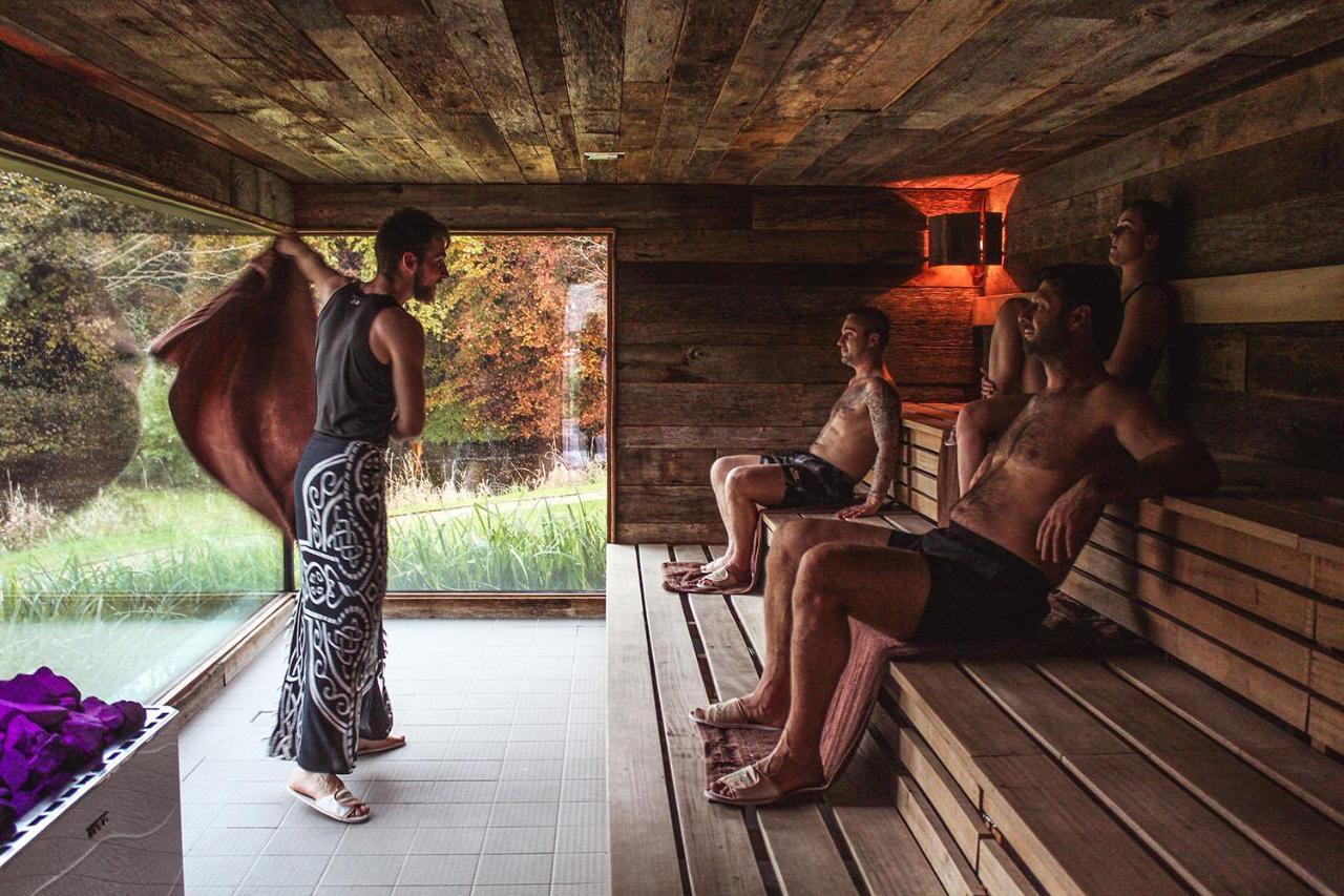Galgorm Hotel Балимина Екстериор снимка