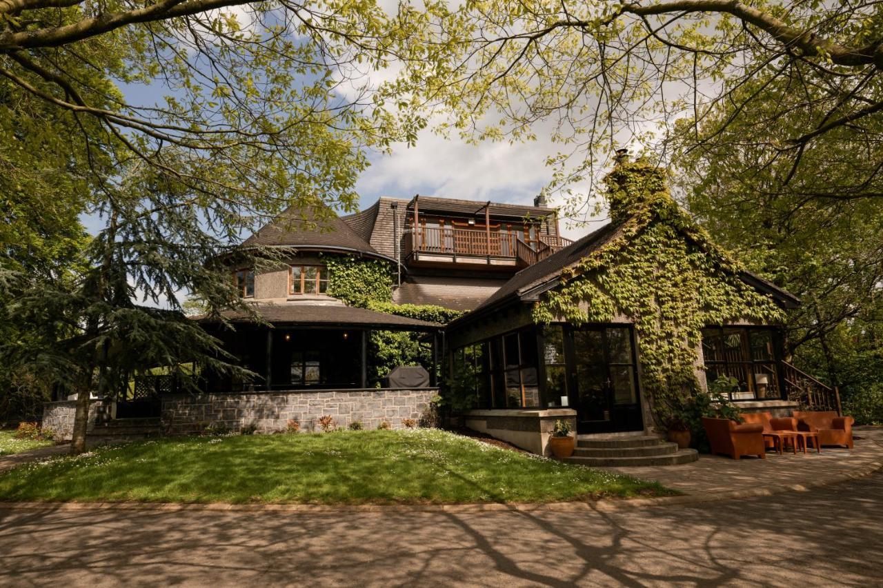 Galgorm Hotel Балимина Екстериор снимка
