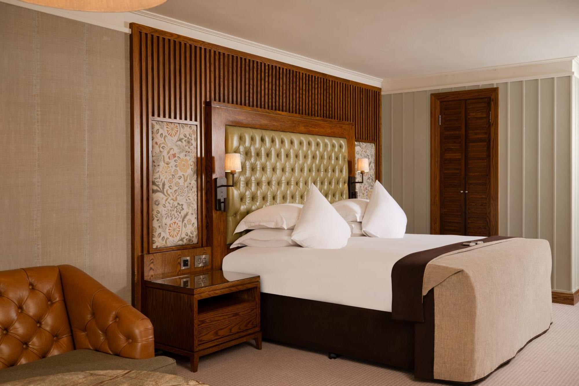 Galgorm Hotel Балимина Екстериор снимка